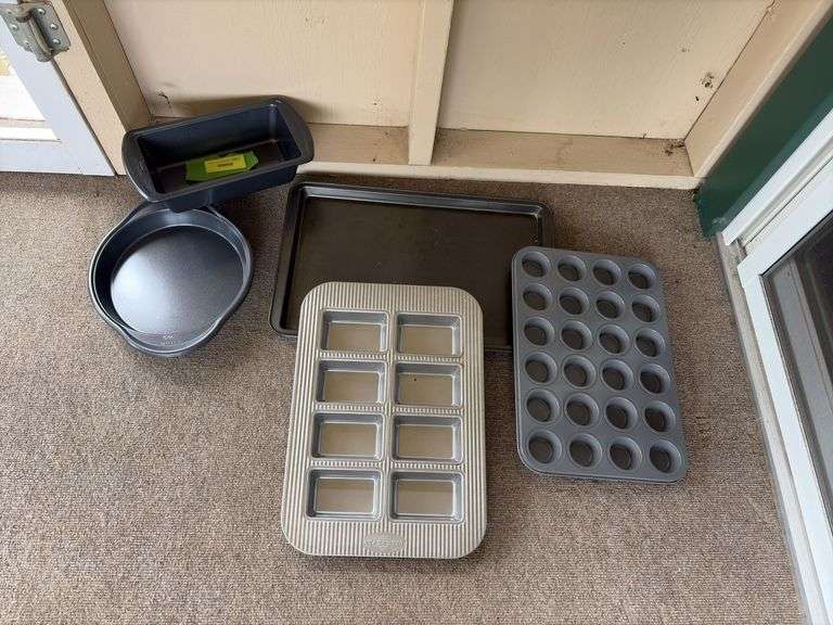 Various baking pans image