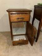 Oak stand 13.5D x 15.5L x 28H