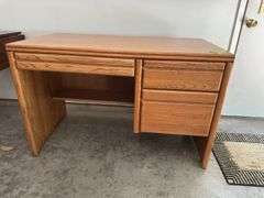 25 x 48 oak desk