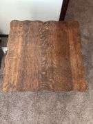 Antique oak parlor table 23 x 23 x 25H and lamp