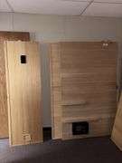 48x72 finnleo traditional ? spa possibly with Bluetooth These are untested floor model spas, sold AS IS. This unit is not put together, but we believe it to be complete