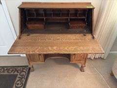 Quartersawn solid oak drop front desk 15D x 35L x 40H