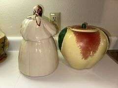 Apple and Mammy cookie jars