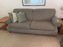 Flexsteel 86" 2 cushion sofa
