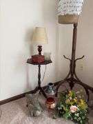 Hall tree, side table, table lamp and decor Hall tree has a broken arm