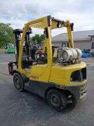 Hyster 50 Fortis model H50FT serial number L177V11481K, LP forklift, triple mast, side shift 9000 hrs, 42" forks. WIRE TRANSFER REQUIRED **We reserve use until loading is complete, possibly next day pick up. Please contact Auction Co after the close of auction to coordinate pick up**