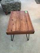 Pallet style table 18 x 26