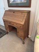 Quartersawn solid oak drop front desk 15D x 35L x 40H