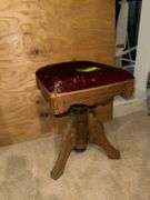 Adjustable height organ stool