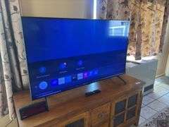 50 inch Samsung flatscreen smart TV July 2020