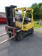 Hyster 50 Fortis model H50FT serial number L177V11481K, LP forklift, triple mast, side shift 9000 hrs, 42" forks. WIRE TRANSFER REQUIRED **We reserve use until loading is complete, possibly next day pick up. Please contact Auction Co after the close of auction to coordinate pick up**