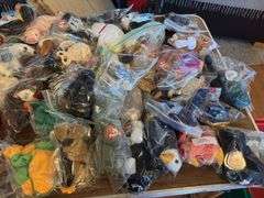 Large collection of Beanie Babies