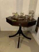 30" octagon Duncan Phyfe table w/ 2 drawers and leather top NO CONTENTS