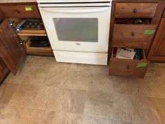 Kitchen linens, bags, baking pans, wire racks “D” cupboards