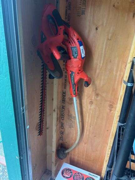 Electric hedge trimmer, and electric string trimmer image