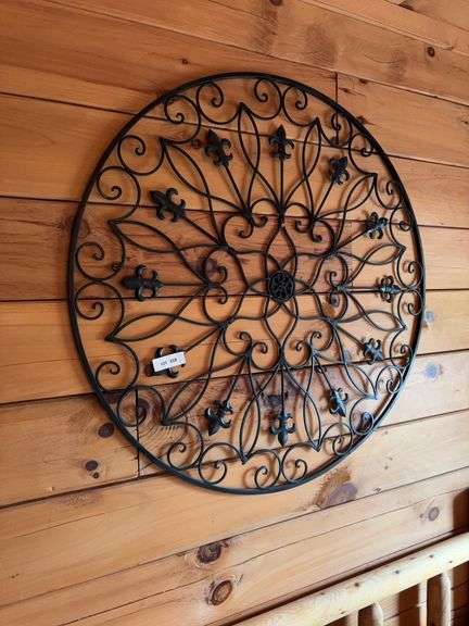 Round metal wall art image