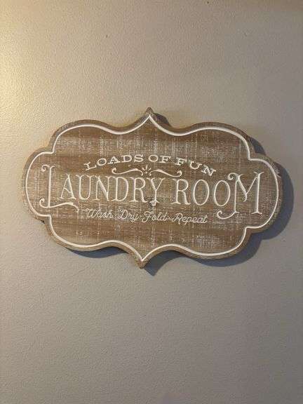 Wood laundry sign image