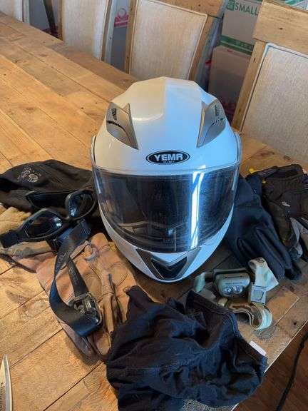 Tena helmet, gloves, head flashlights, hats image