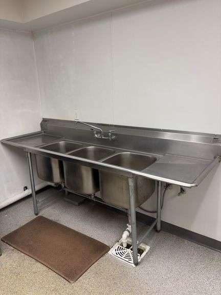 Eagle commercial Stainless 3 sink 90x26x35 (will be unhooked for pickup) image
