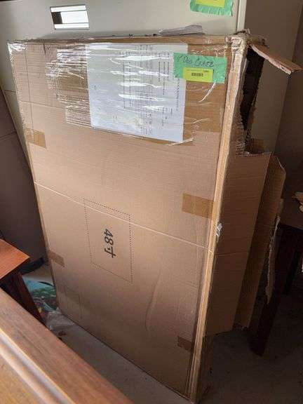 NIB 48" wire dog kennel image