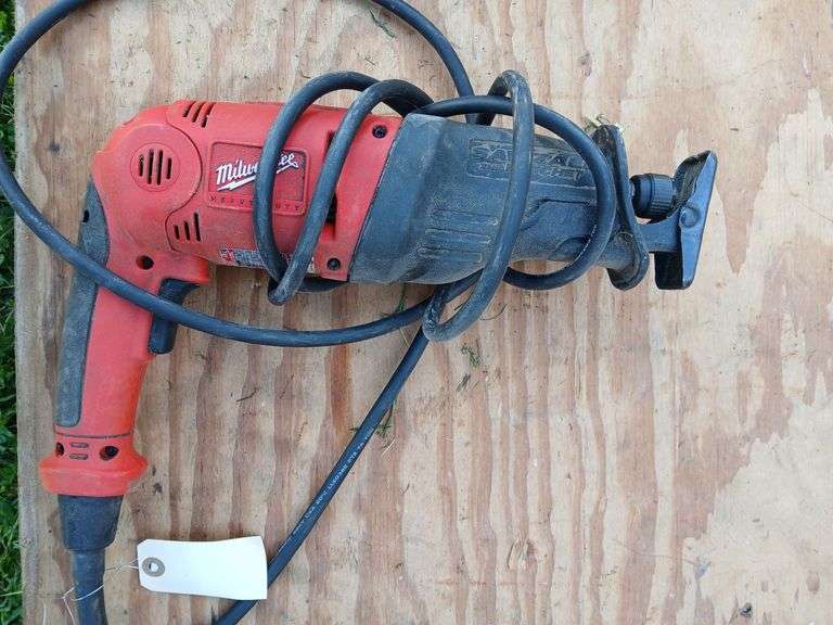 Milwaukee Sawzall 6524-1 image