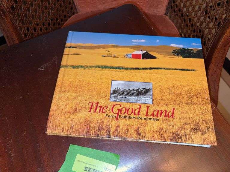 The Good Land Farm Families Remember book image
