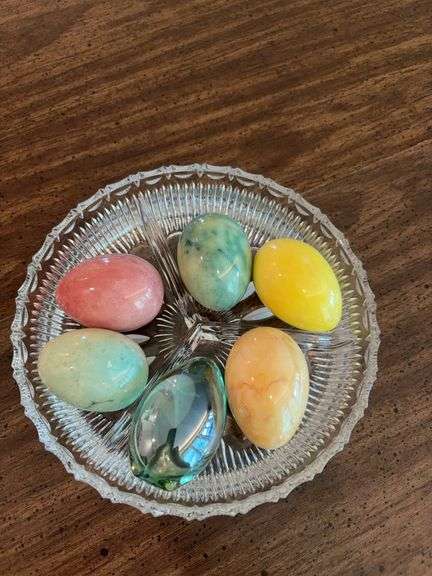 Alabaster eggs image