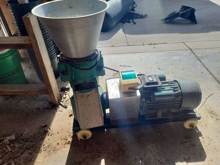 Pellet mill image