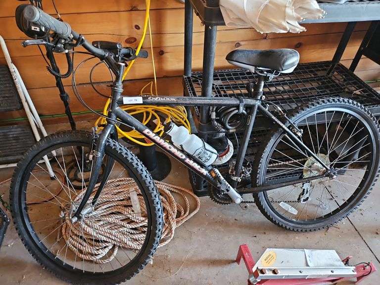 Diamondbacks Outlook Bike image