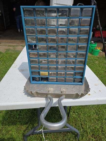 Large dust pan and 60 drawer product bin and contents image