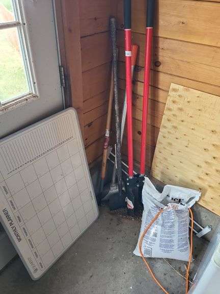 Post hole digger,  weeder, monthly planner image