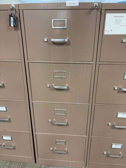 HON 4 drawer legal file cabinet with key image