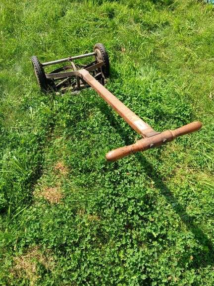 Eclipse reel mower image
