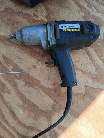 Black & Decker Professional 1/2” impact wrench 2215 image