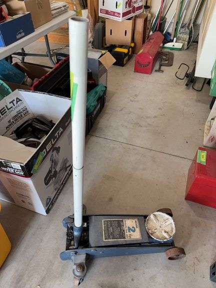 Sears 2 ton floor jack image