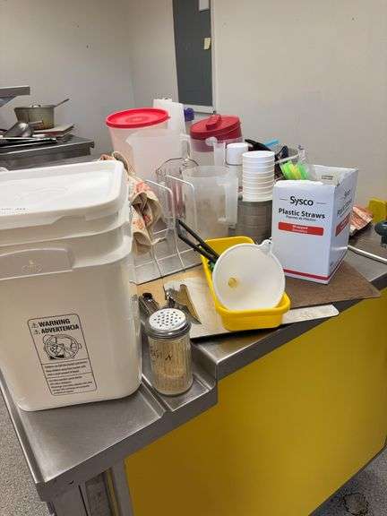 Misc. kitchen items, Commercial can opener (bring tools to remove)-bring box to pack image