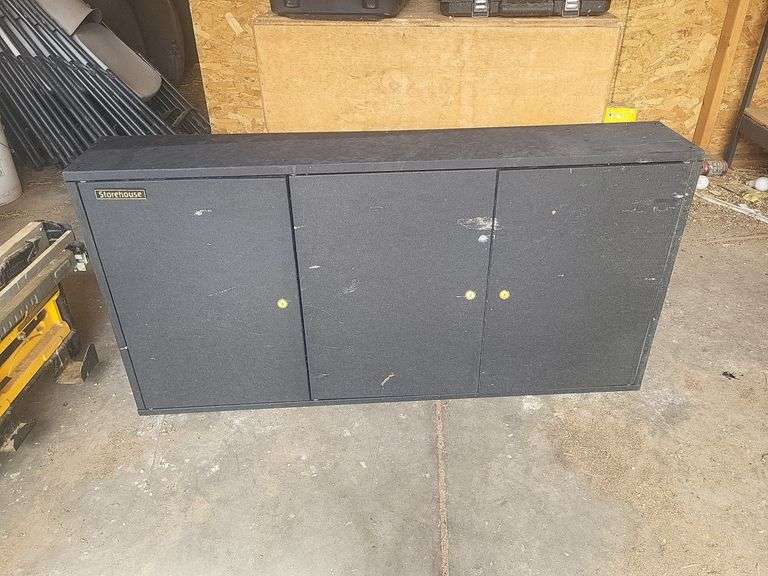 Storehouse cabinet 24x8x24, no keys, doesn't open image