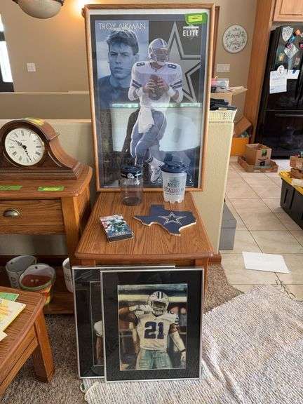 Dallas Cowboy  prints and souvenir items image