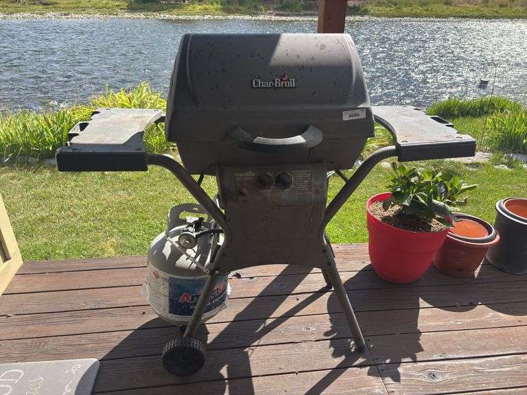 Char broil propane grill image