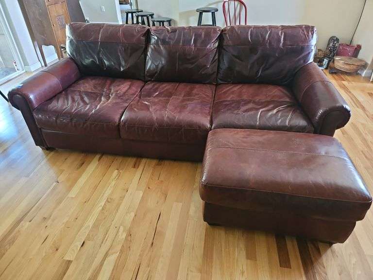 Couch 93" with Matching Footrest image