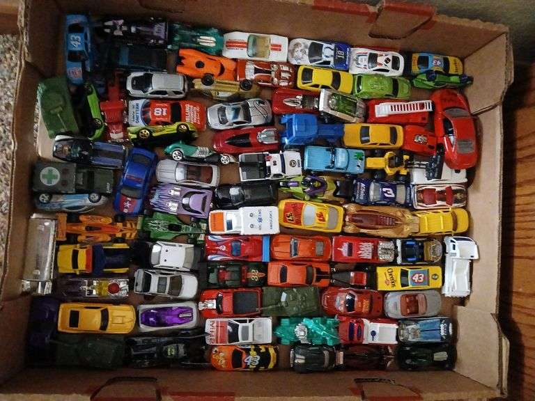 Matchbox style cars 75+/- image