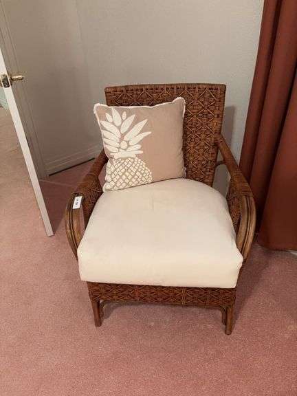 Wicker side chair image