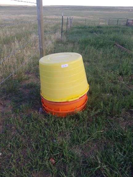Buckets image
