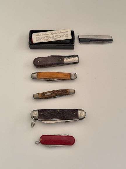 7 pocket knives image