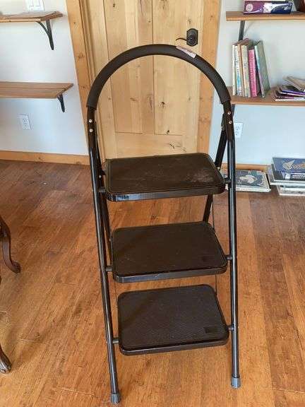 Step stool/ladder image