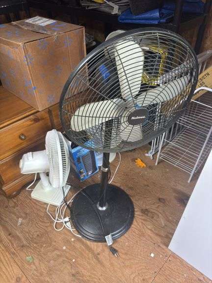 Four fans image