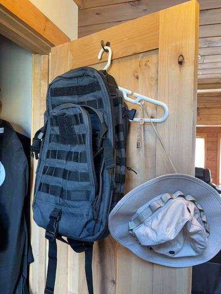 Backpack, Sun hat image