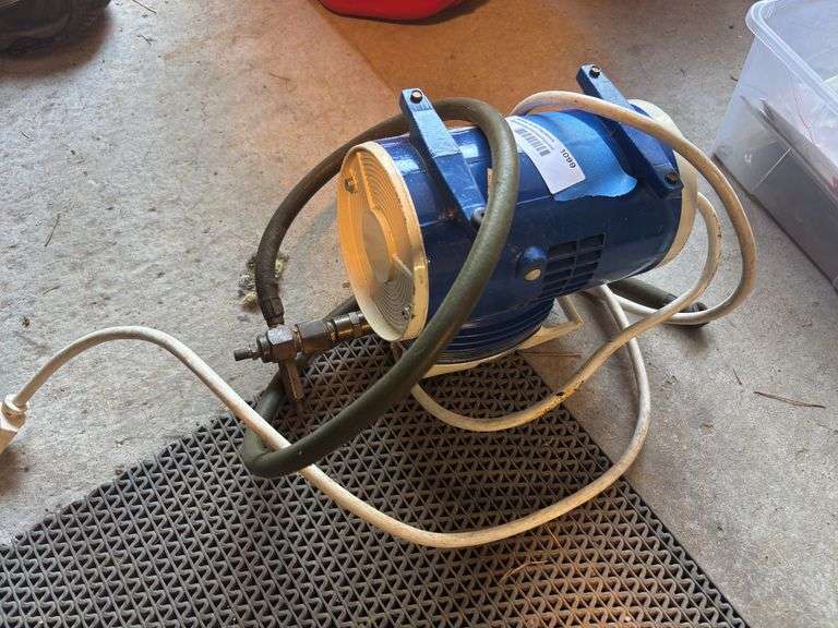 Small Air pump image