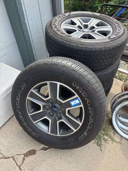 Set of four Wrangler 275–65R18 tires - from Ford150 17,000 miles on them image