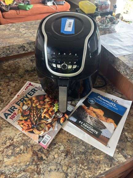 Power xl air fryer - some cosmetic damage, works fine image